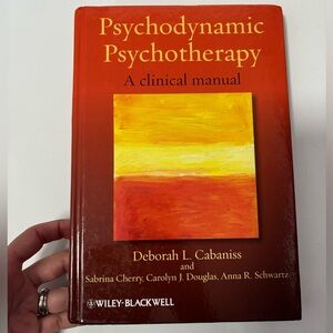 Psychodynamic Psychotherapy a clinical manual by Deborah L Cabaniss hardcover bo